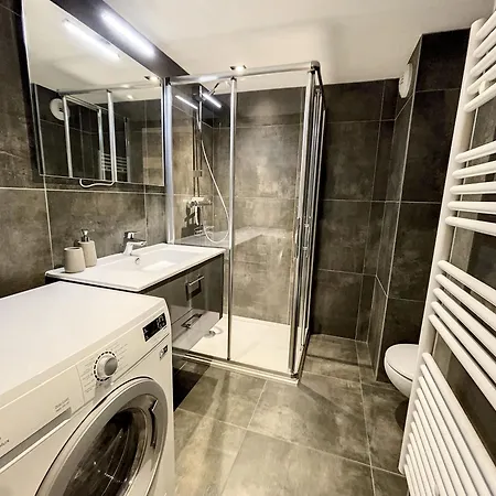 Ambre Blanche A206 - - Centre Village شقة *